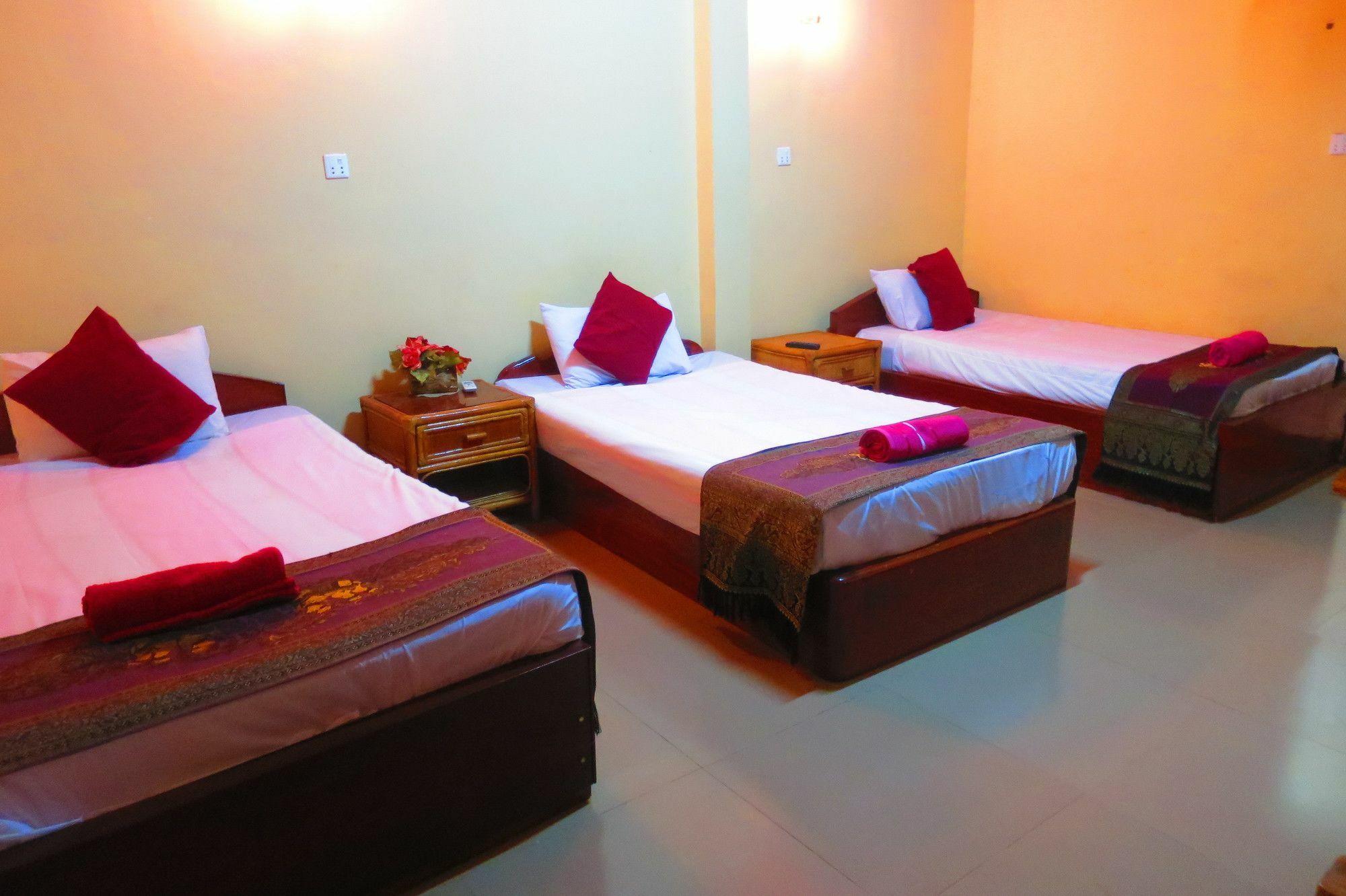 Kampot Guesthouse מראה חיצוני תמונה