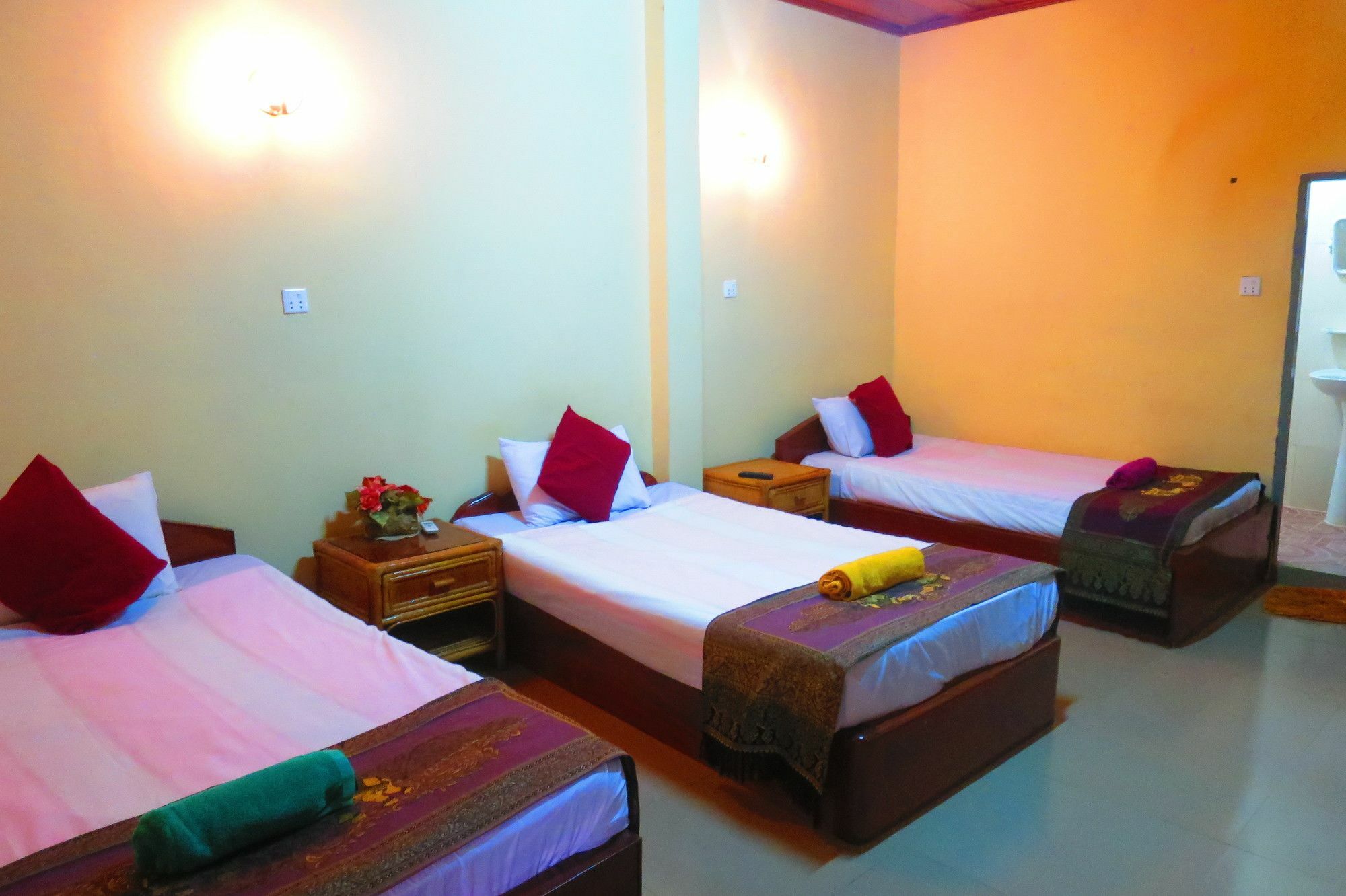 Kampot Guesthouse מראה חיצוני תמונה
