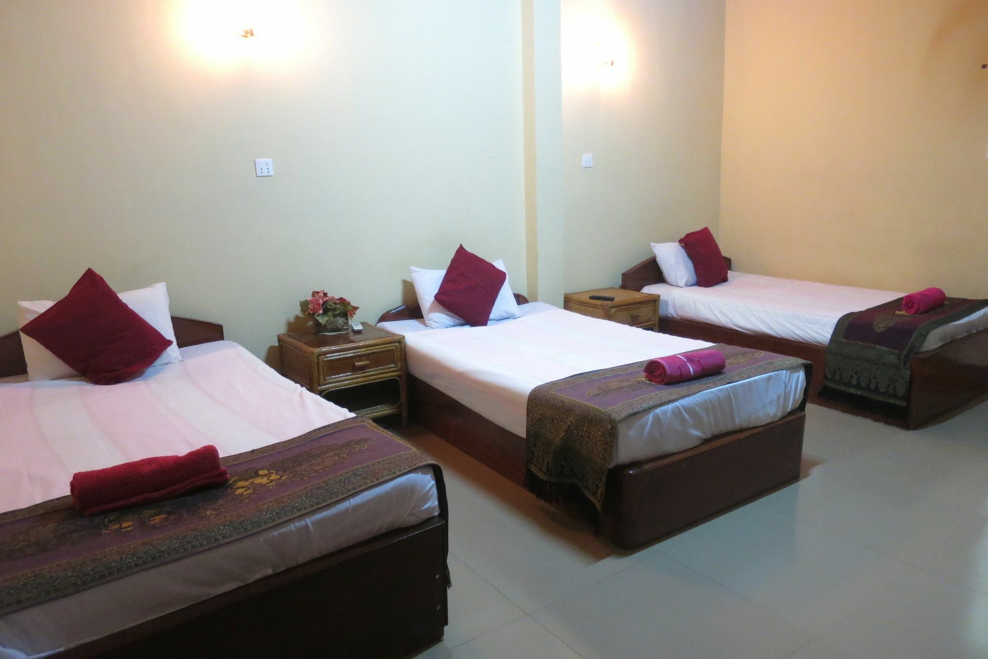 Kampot Guesthouse מראה חיצוני תמונה